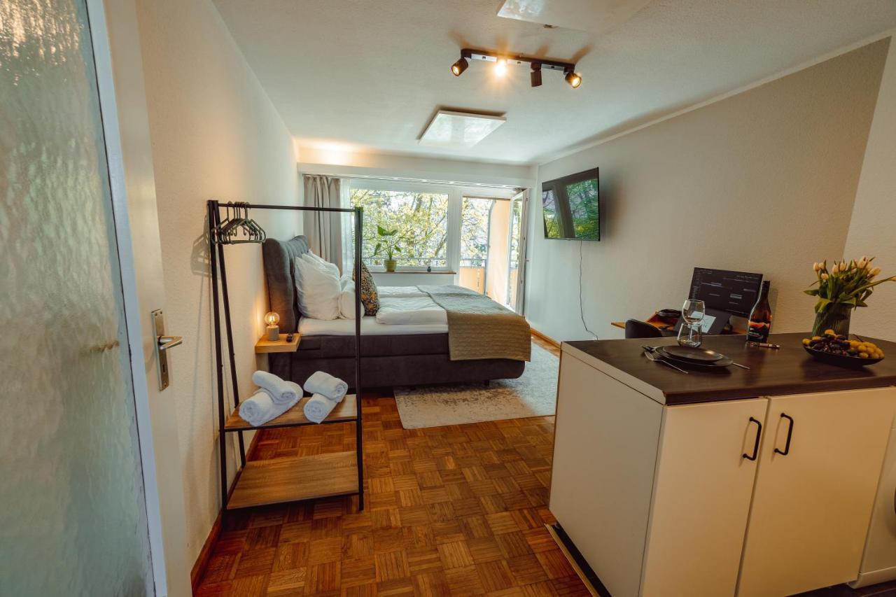 Studio Apartment Mit Parkplatz Oberesslingen Exterior foto