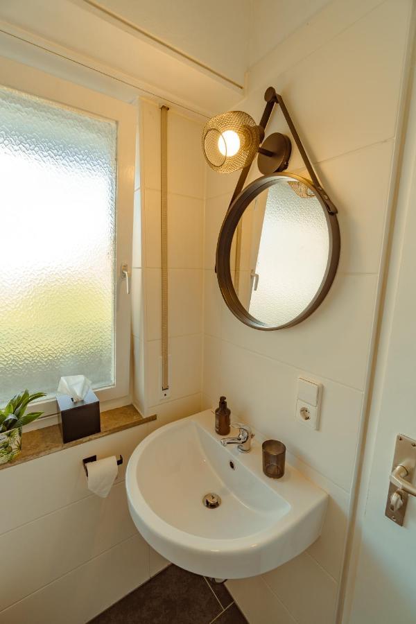Studio Apartment Mit Parkplatz Oberesslingen Exterior foto